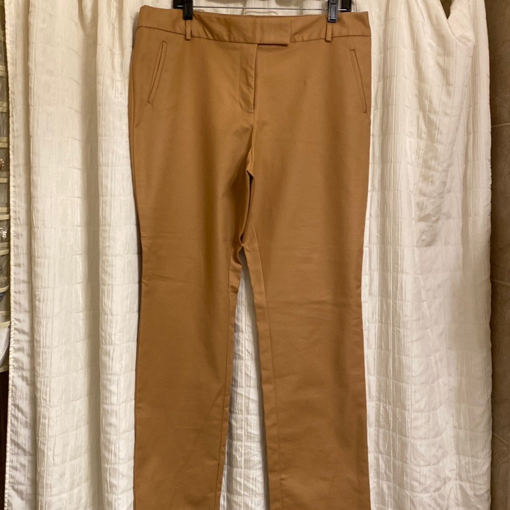 Charter Club never worn -Size 14 - 97%Cotton/3%Spandex slim leg pants